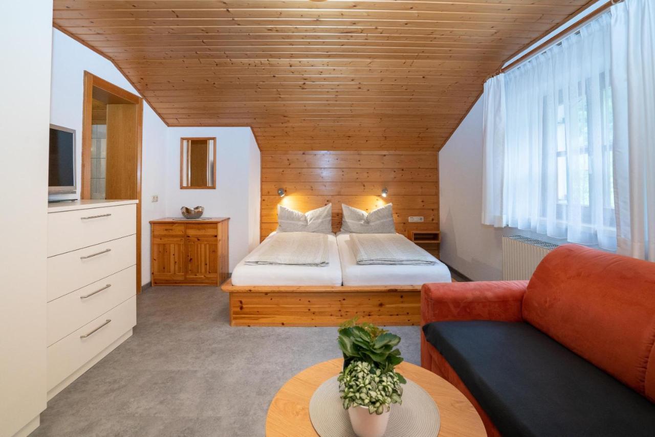 Gaestehaus Fitsch - Ferienwohnung In Зильберталь Экстерьер фото